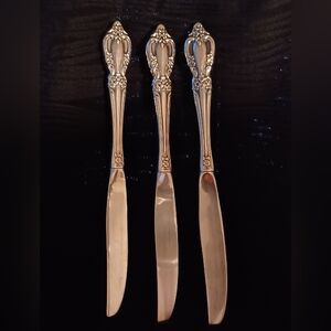 Oneida RAPHAEL distinction deluxe HH stainless set of 3 dinner knives (090524F)